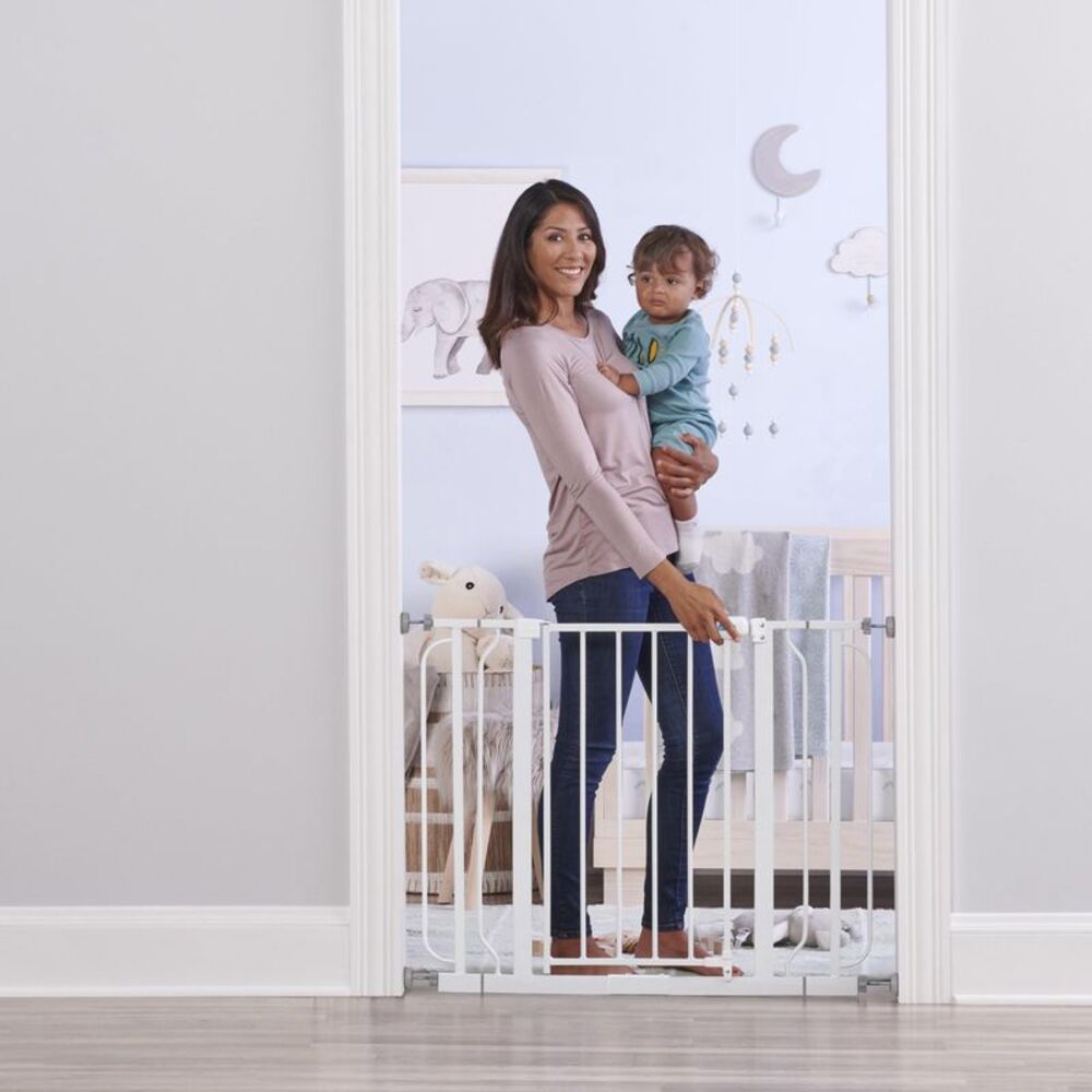 Regalo -  Wall Safe Extra Wide Walk Through Safety Ga White
